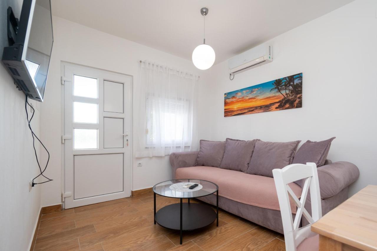 Apartments With A Parking Space Povljana, Pag - 11516 Exteriör bild